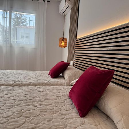 Pension Rovior Calafell Esterno foto
